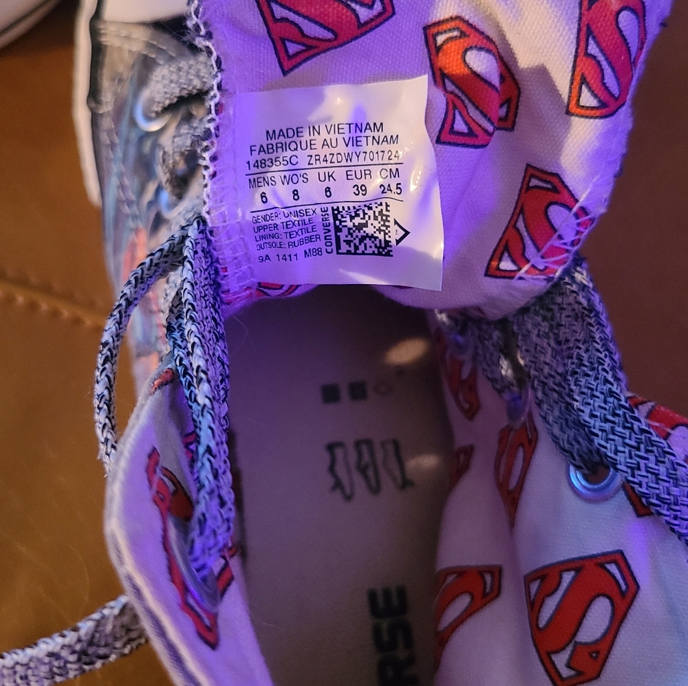 DC COMIC Superman Converse Sneakers